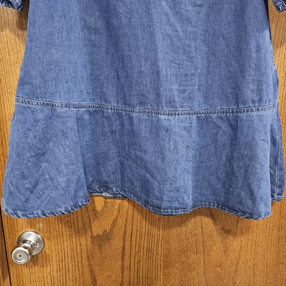Denim Dress Blue V-Neck 3/4 Length Puff Sleeves Midi Dress NWT Size Large - Picture 10 of 11